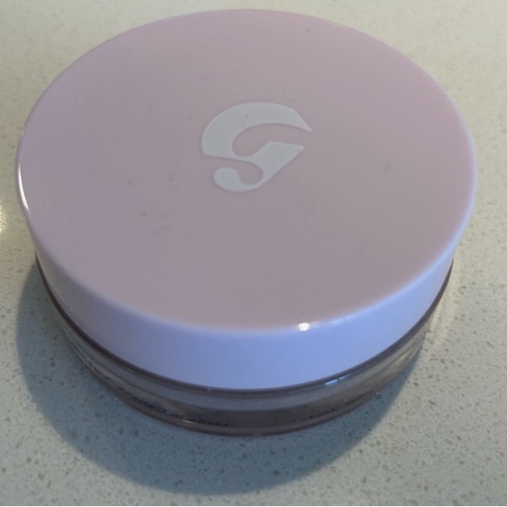 Glossier Wowder G11-12 Finishing Powder 0.25 oz/7.2 g